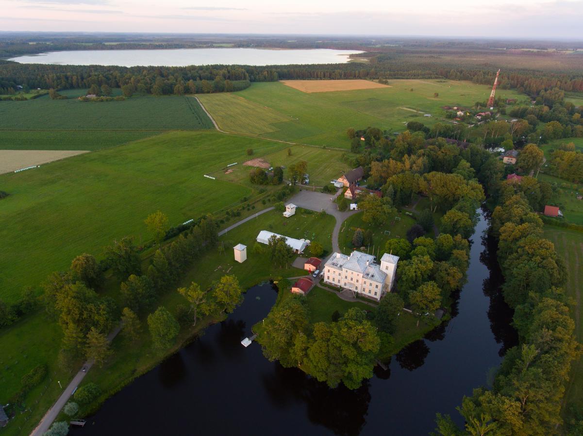 Igates Pils Hotell Sigulda Eksteriør bilde