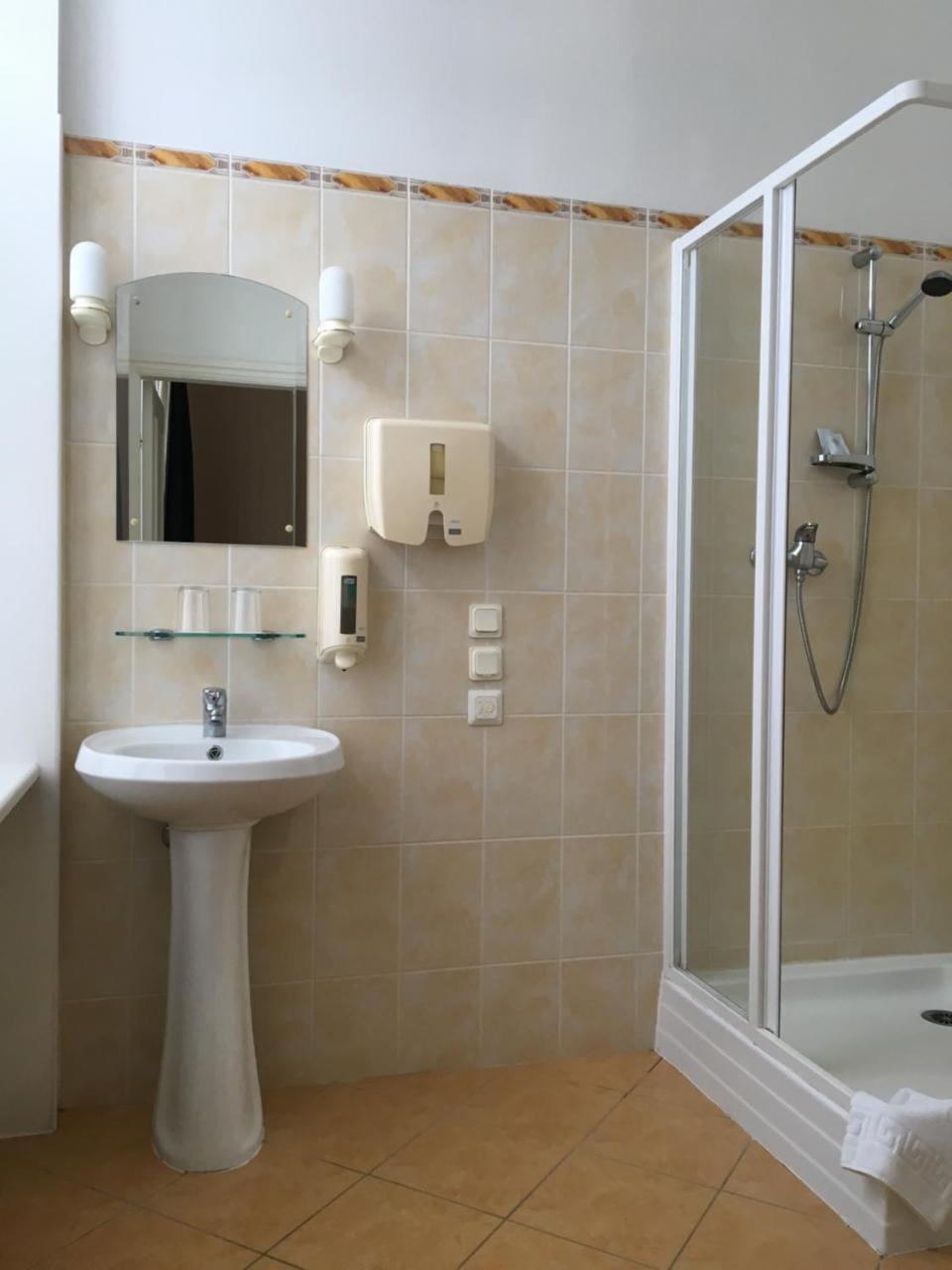 Igates Pils Hotell Sigulda Eksteriør bilde
